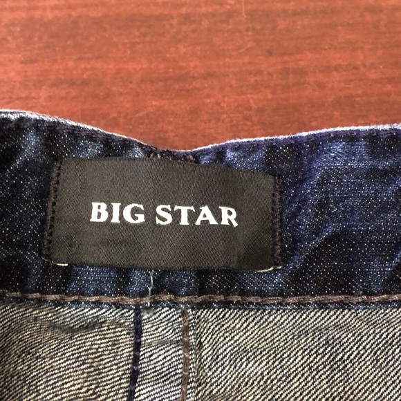 🔴NWT Union Vintage Look/Distressed Denim Jeans, Thick Stitch Embroidered - Picture 6 of 8